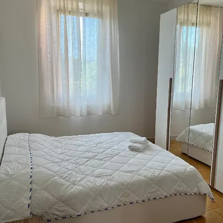 Casa *